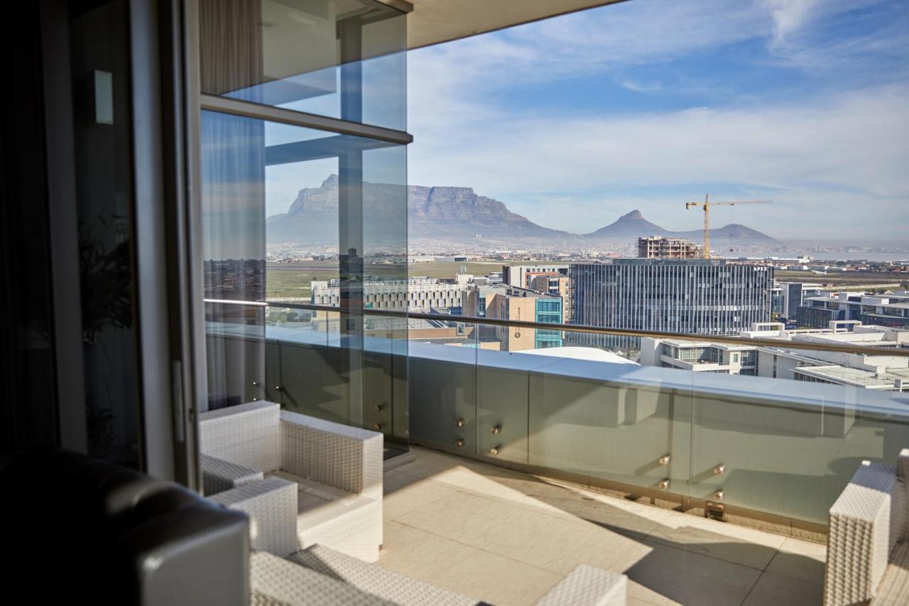 Crystal Towers Luxury Apartments By Century City Letting Cape Town Exterior photo